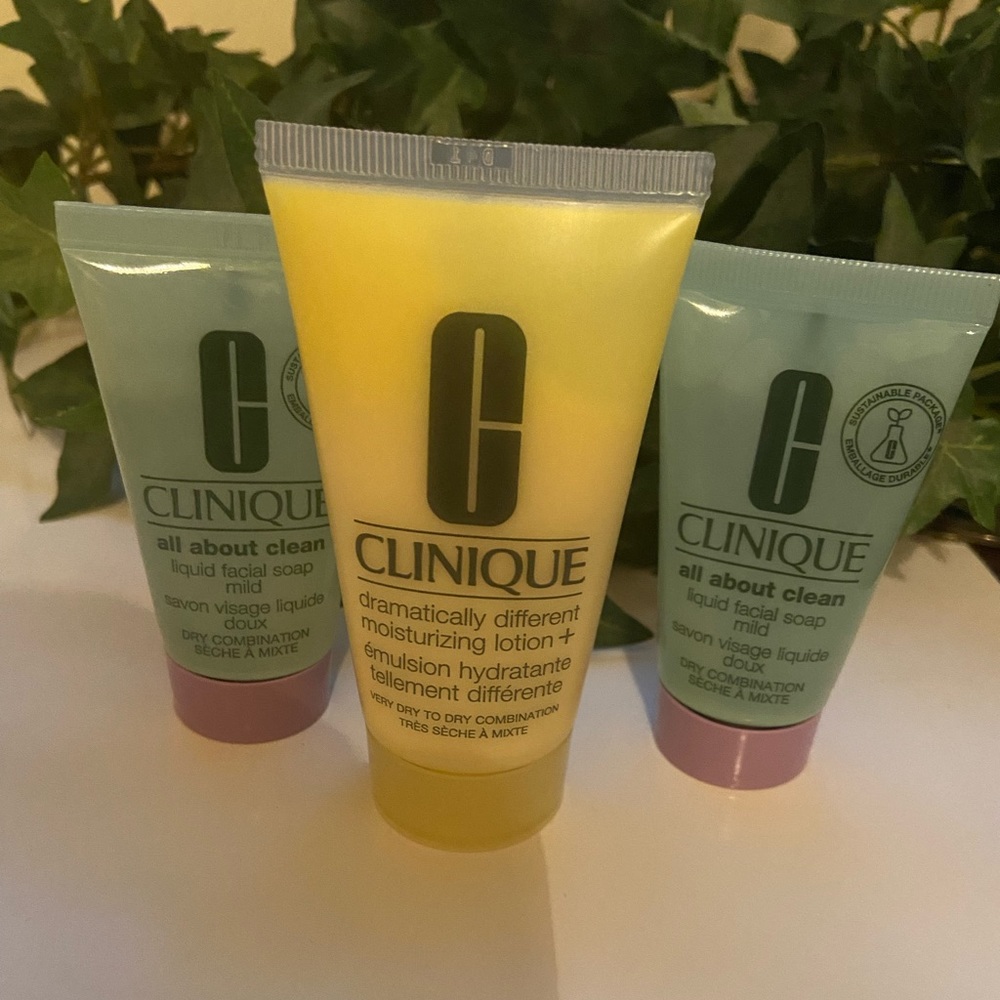 New Full-size Clinique Dramatically Different Moisturizing Lotion & Facial Soap